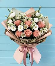 Букет цветов из:  Розы, Альстромерии и Лизиантусы в Червлённой-Узловой