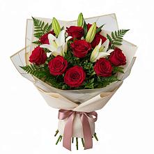 Букет цветов из:  Лилии и Розы в Червлённой-Узловой