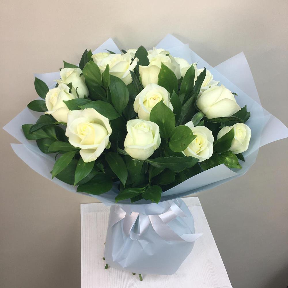 Букет 15 Белых роз Проуд в Червлённой-Узловой