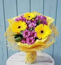 Букет цветов из:  Хризантемы и Герберы в Червлённой-Узловой