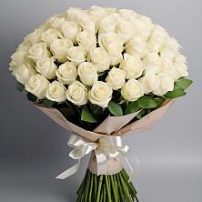 Букет 101 беля роза Белоснежка в Червлённой-Узловой
