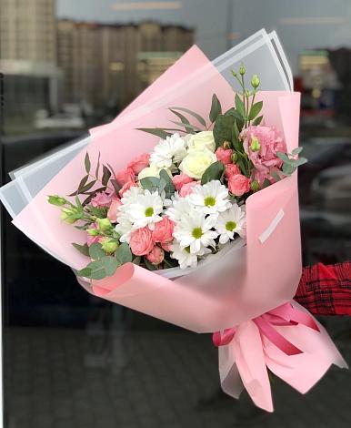 Букет цветов из: Розы, Лизиантусы и Хризантемы в Червлённой-Узловой
