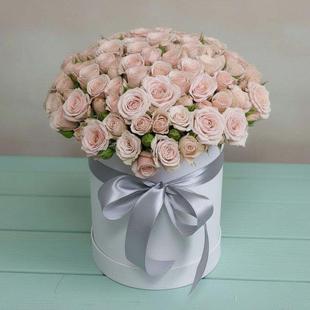 Цветочная композиция из Розы в шляпной коробке в Червлённой-Узловой